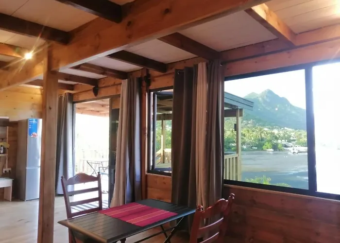 Oceanfront Le Morne Brabant View