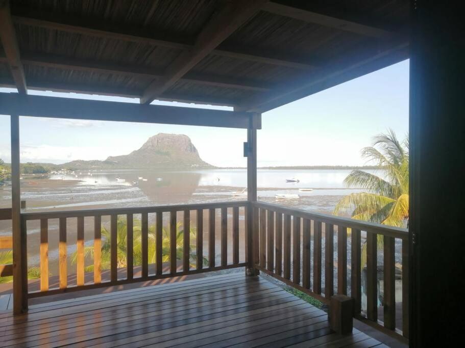 Oceanfront Le Morne Brabant View * La Gaulette